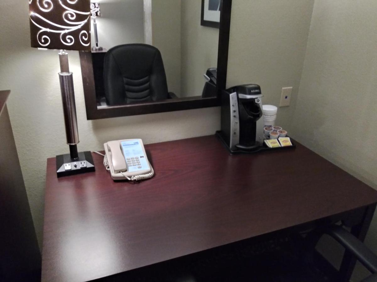 Holiday Inn Express Pittsburgh West - Greentree, An Ihg Hotel Crafton Екстер'єр фото