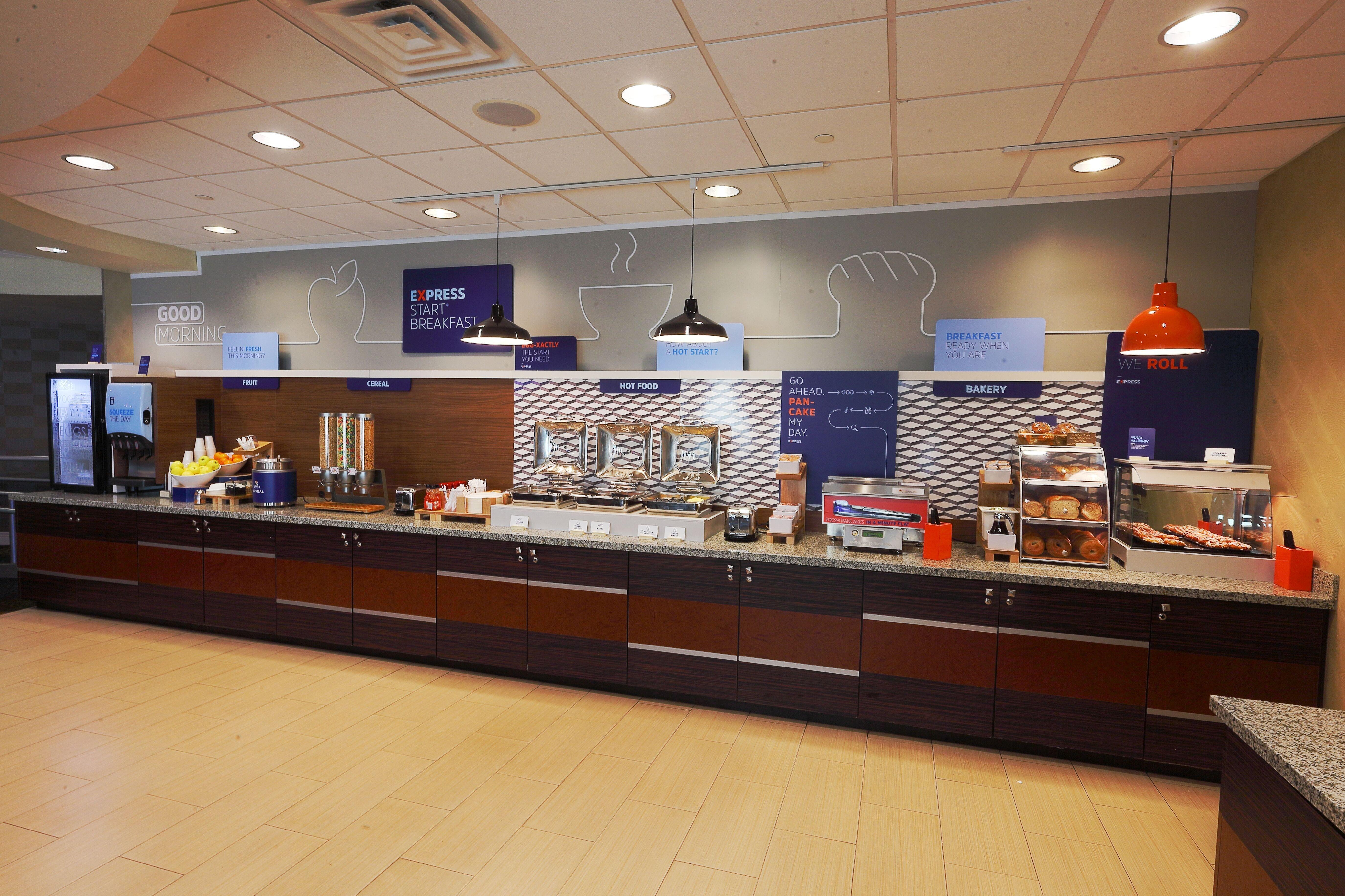 Holiday Inn Express Pittsburgh West - Greentree, An Ihg Hotel Crafton Екстер'єр фото