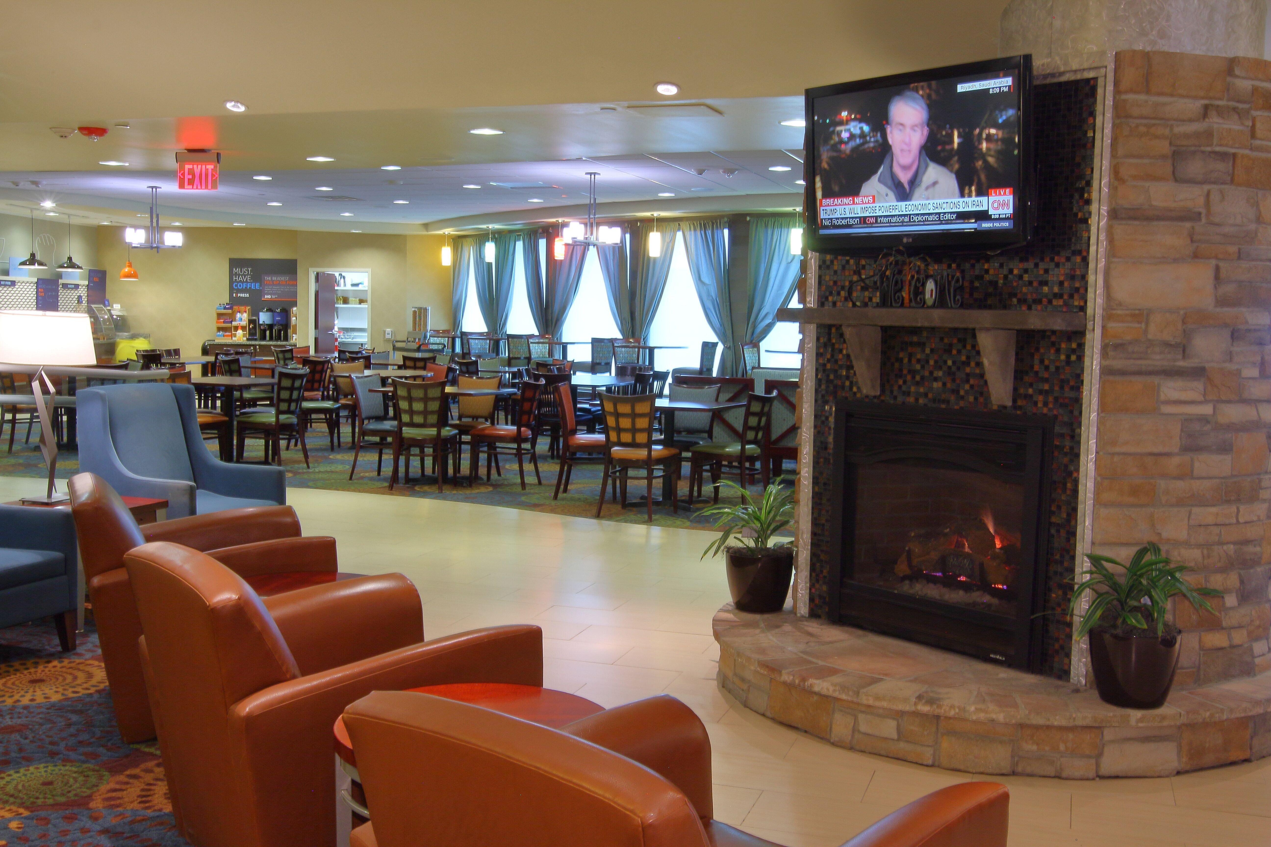 Holiday Inn Express Pittsburgh West - Greentree, An Ihg Hotel Crafton Екстер'єр фото