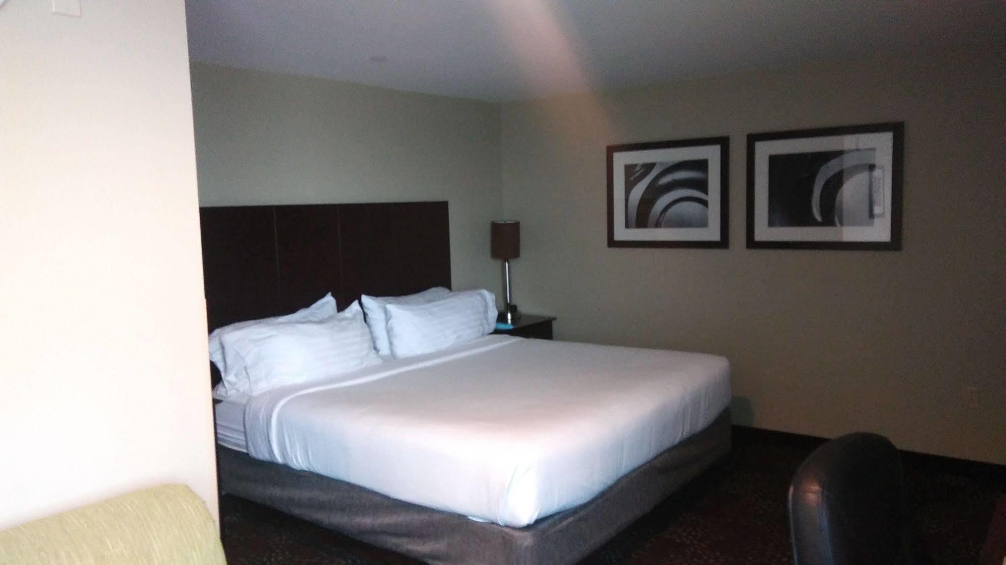 Holiday Inn Express Pittsburgh West - Greentree, An Ihg Hotel Crafton Екстер'єр фото